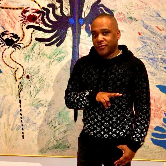 Louis Vuitton Monogram Gradient Hoodie - Picture 8 of 9